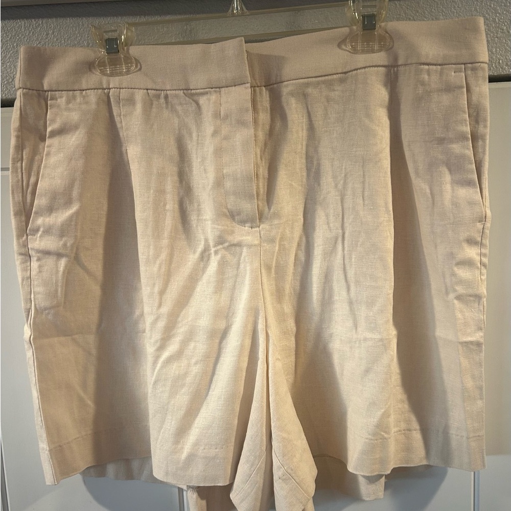 New JCrew cream Linen Shorts